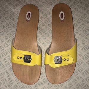 Original Dr. Scholl’s classic wooden sandal